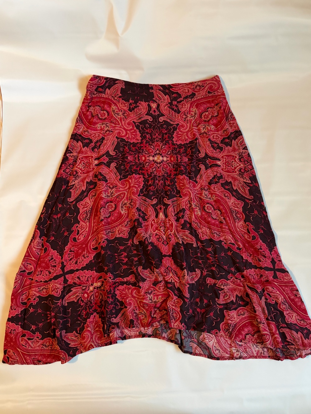Free People “At the Shore” Plum Paisley Midi Skirt Size 8 - Picture 5 of 5
